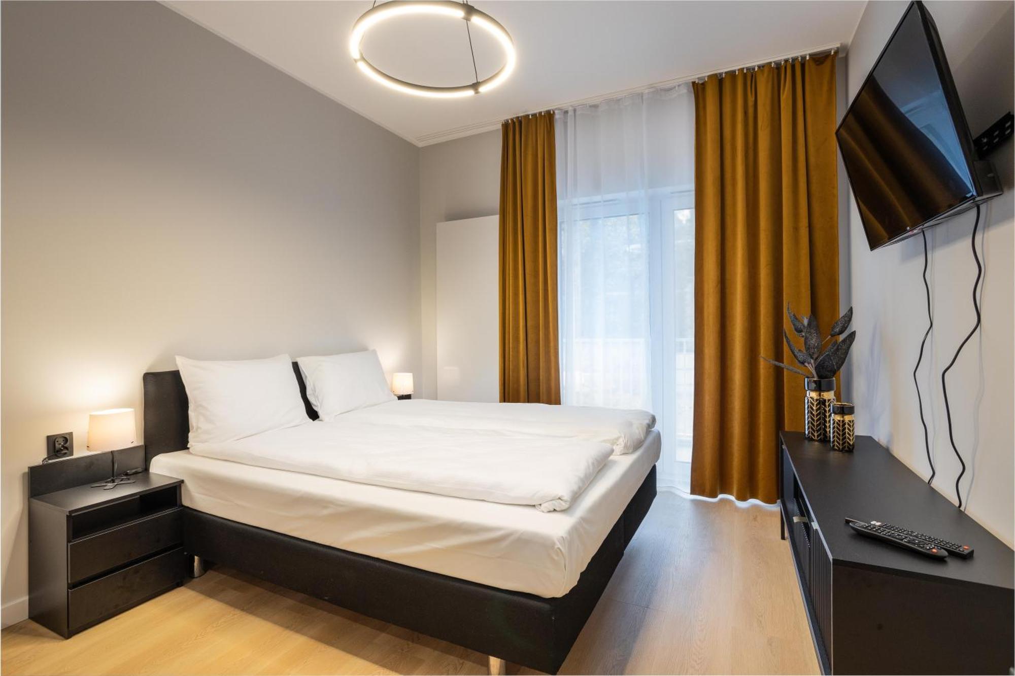 Aparthotel City Break Plac Wolnosci 6 Poznan Ngoại thất bức ảnh