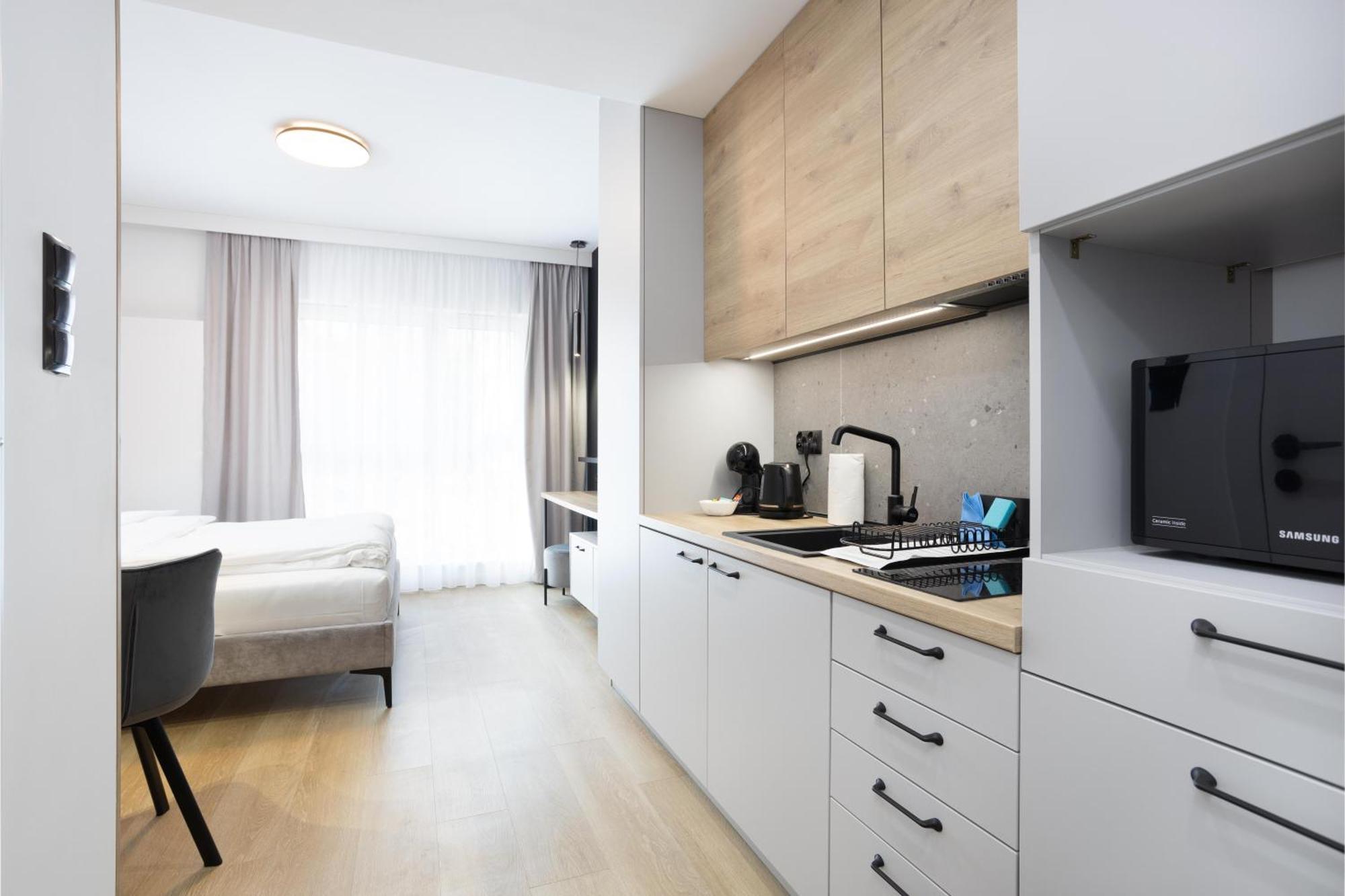 Aparthotel City Break Plac Wolnosci 6 Poznan Ngoại thất bức ảnh